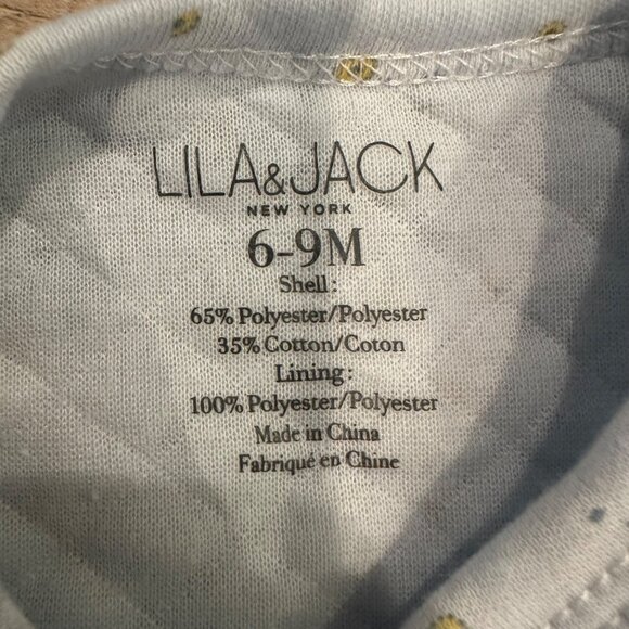 LILA AND JACK BABY GIRL 6-9 MONTH QUILTED SLEEPER - Picture 3 of 7